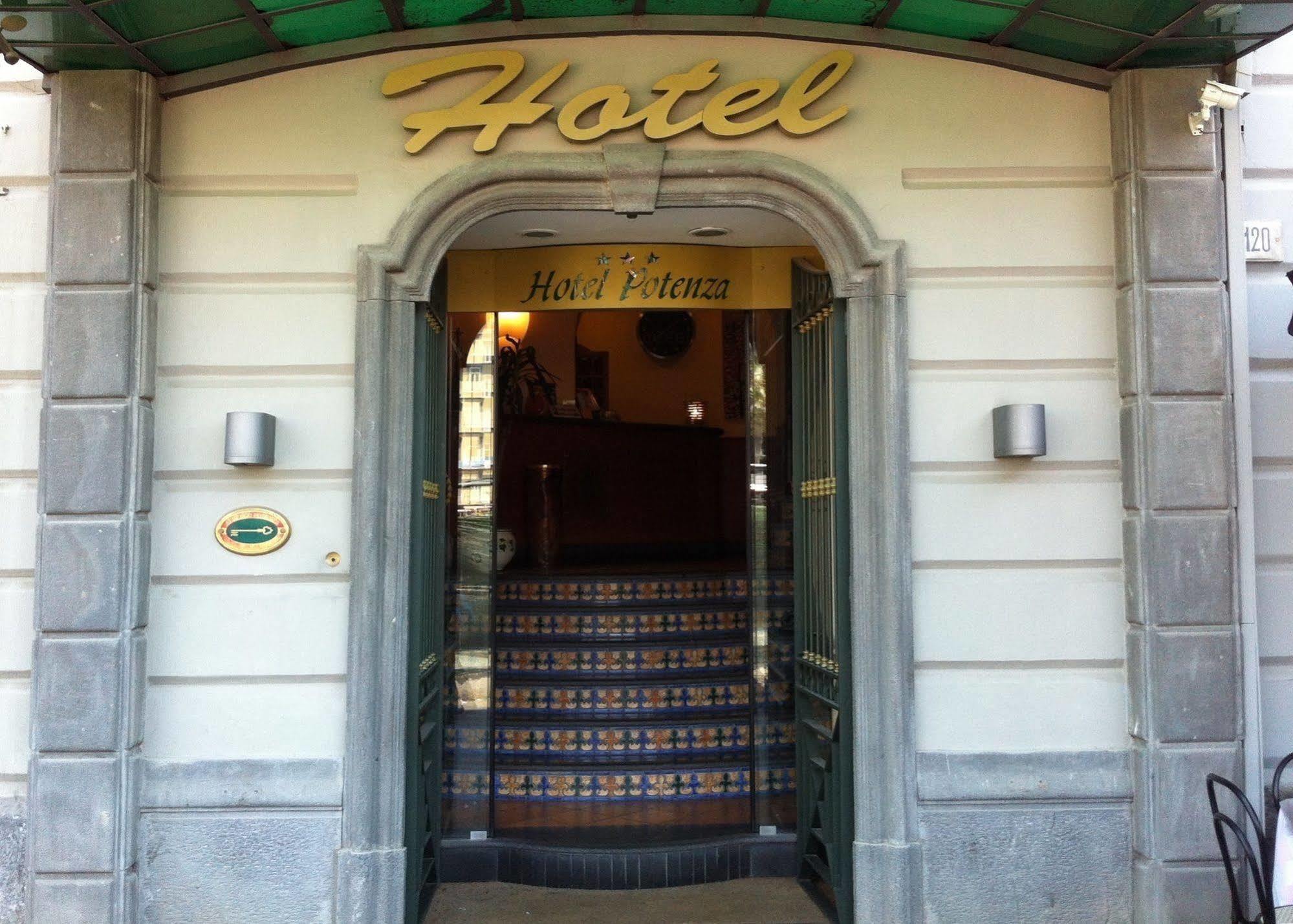 Hotel Potenza Naples Extérieur photo