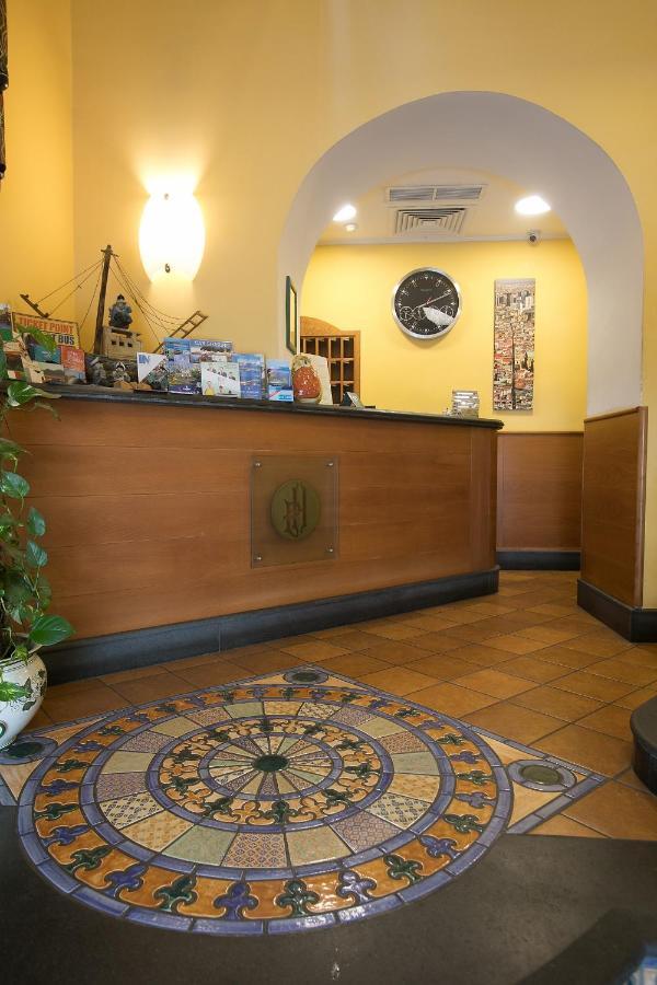 Hotel Potenza Naples Extérieur photo