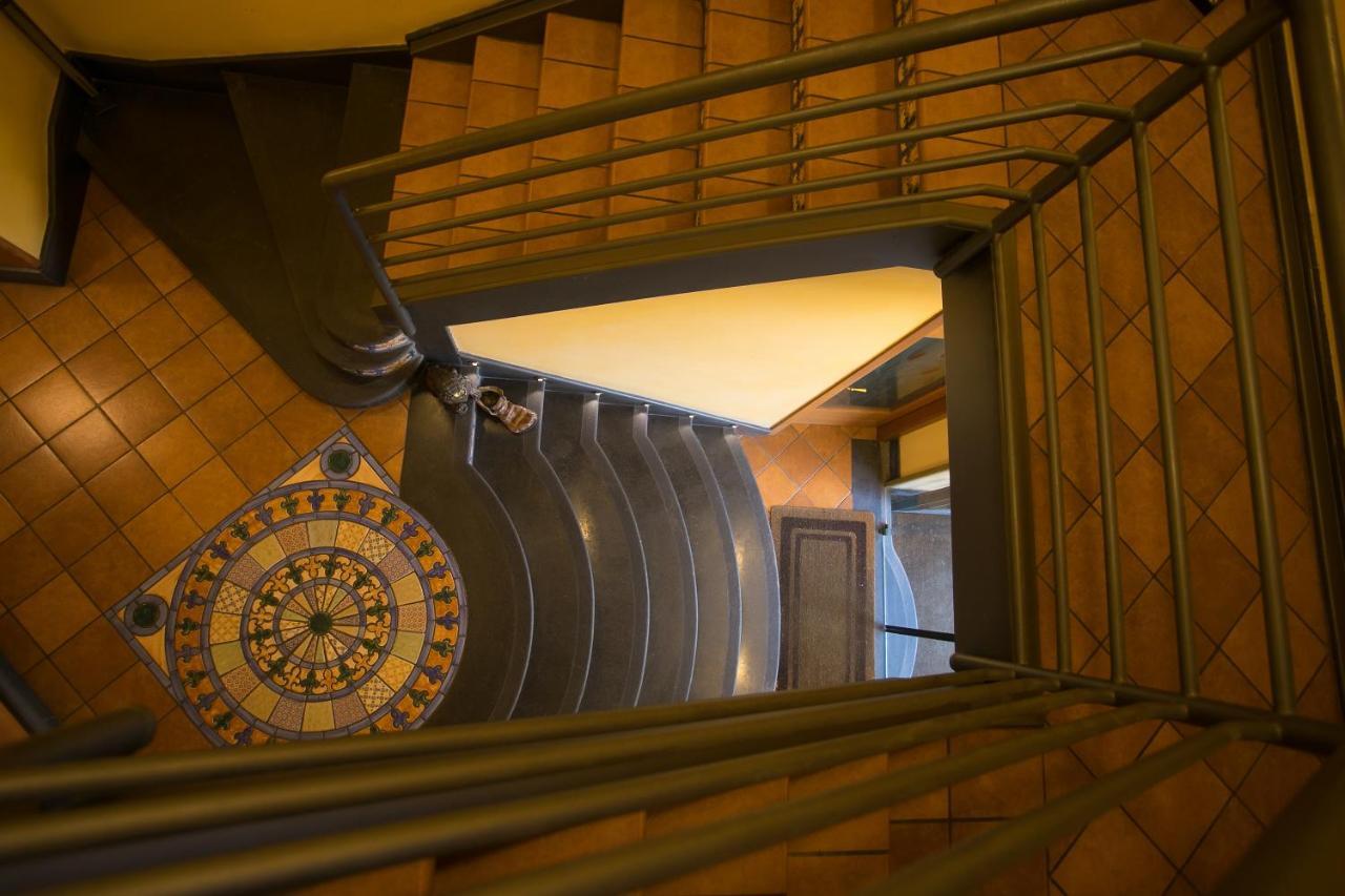 Hotel Potenza Naples Extérieur photo